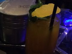 -OZONE 顶楼酒吧(香港丽思卡尔顿酒店)