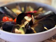 -BROWNSTONE布朗石西班牙餐厅(富城店)