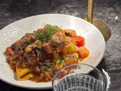 -LESCEDARS Brasserie Bistro香柏树