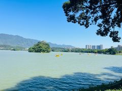 -星湖旅游景区七星岩