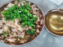 -正宗杨记普洱酸醋米线(总店)