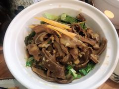 -小金鬼·煎饺·鸽子汤