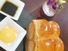 餐前面包-北京华彬费尔蒙酒店·刃餐厅