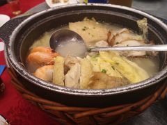 -侬佳蒸菜馆(听潮店)