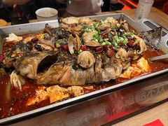 爆汁小海鲜甜麻辣烤鱼-鱼酷活鱼烤鱼(静安大融城店)