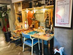 -HIGH FIVE哈福手工汉堡(桂林路店)