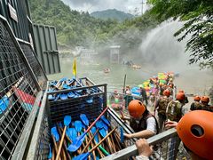 -仙人谷漂流景区