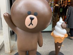 -LINE FRIENDS Garosu-gil Flagship Store