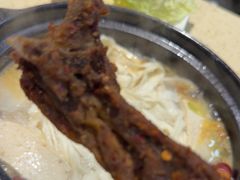 -九寨特色牦牛肉汤锅 羊肉汤锅