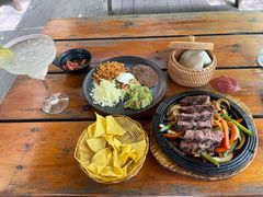 -Pistolera Mexican Cantina女枪手墨西哥餐厅(碧云路店)