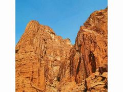 -天山神秘大峡谷