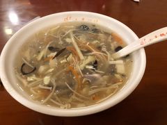 酸辣汤-小姜锅贴(凤凰街店)