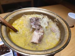 -关东小磨东北菜(上海长风大悦城店)