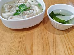 -南城香·饭香串香馄饨香(赵公口店)