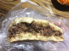 -老西关黄老太牛肉烧饼