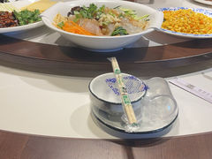 -靠山屯东北农家菜(八龙桥雅苑店)