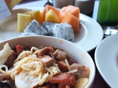 -上海龙之梦万丽酒店