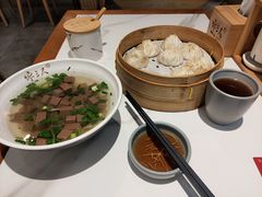 -馋三尺蟹粉小笼(人民广场店)