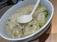馄饨面-翡翠拉面小笼包Crystal Jade(上海浦东国际机场T1店)