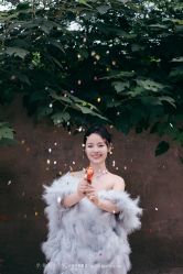 -欣薇婚纱(新源乐汇城店)