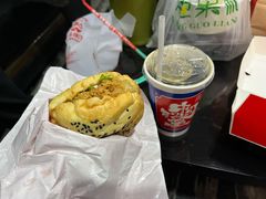 -塔斯汀中国汉堡(江大南路店)