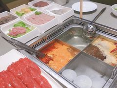 -海底捞火锅(旭辉MALL店)