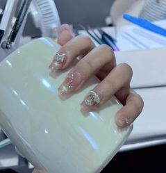 -MB·nail美甲美睫