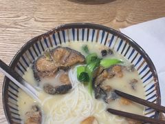 -鲜越鲜鱼粉(财富购物中心店)