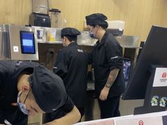 -霸王茶姬(南强街店)