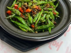 -堂瓦里·33年传统赣菜(第一街区店)