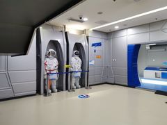 -梦东方未来世界航天主题乐园