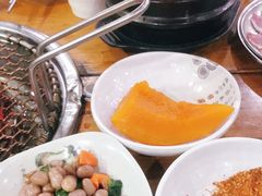 -牛信亭韩国料理·炭火烤肉(紫藤路店)