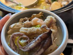 -五谷丰登农家院·地道胶东菜·海鲜烧烤(威海店)