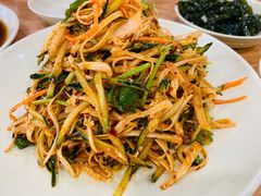 凉拌豆腐皮-贤花饭店(城阳店)