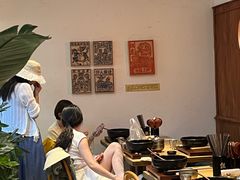 -银米·云南传统过桥米线(双廊黑金冠店)