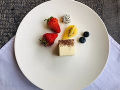 -窗外西餐厅(普罗理想国店)