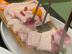 -得意咚瓜·顺德鱼生·冬瓜火锅(深圳首店)