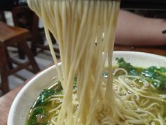牛肉拉面-豫老三牛肉拉面(南阳路店)
