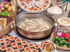 -烹然四季椰子鸡火锅(姚家园万象汇店)