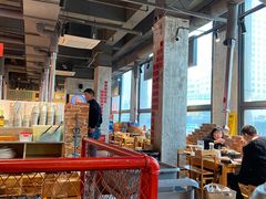 大堂-么肆烤肉·中式自助·烤肉大排档(街道口季佳PAI店)