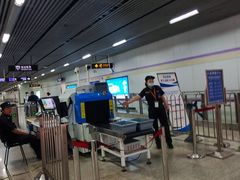 -龙溪路(地铁站)