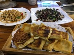-滇香肴·云南菜蒸汽石锅鱼(云南北路店)