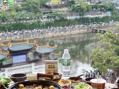 -包整·丝娃娃(甲秀楼景观店)