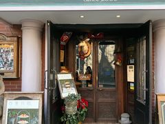 门面-古董花园(思南路42弄小区店)