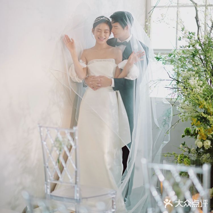 超有💍仪式感的室内🌟婚纱照～