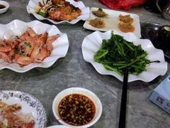 -亚龙湾8号(丁村万人海鲜广场店)