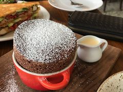 -ROAST coffee & eatery