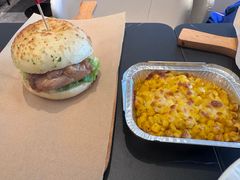 -必胜客(欧亚新生活店)