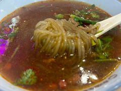 -小杨生煎(成山巴黎春天店)