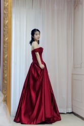 点击看大图 -LOVE SHINE婚纱·红鼎庄龙凤褂·妈妈装定制